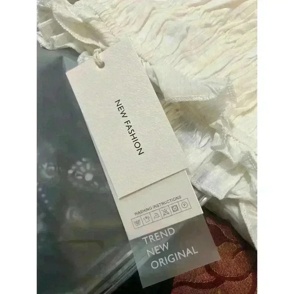 White Square Neck Ruffled Lantern Sleeve Cropped Top NWT Size S - Picture 8 of 9